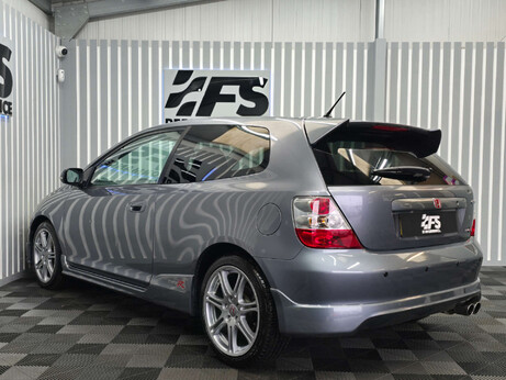 Honda Civic 2.0 i-VTEC Type R Hatchback 3dr Petrol Manual (212 g/km, 197 bhp) 35