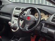 Honda Civic 2.0 i-VTEC Type R Hatchback 3dr Petrol Manual (212 g/km, 197 bhp) 43