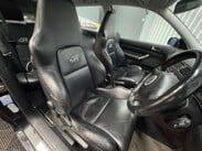 Volkswagen Golf 3.2 R32 Hatchback 3dr Petrol Manual (276 g/km, 240 bhp) 7