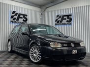 Volkswagen Golf 3.2 R32 Hatchback 3dr Petrol Manual (276 g/km, 240 bhp) 17