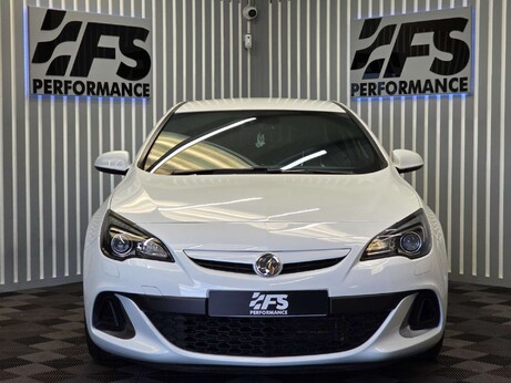 Vauxhall Astra 2.0 Astra VXR 3dr 28