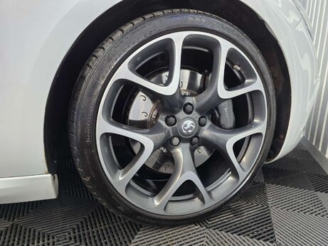 Vauxhall Astra 2.0 Astra VXR 3dr 12