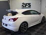 Vauxhall Astra 2.0 Astra VXR 3dr 39