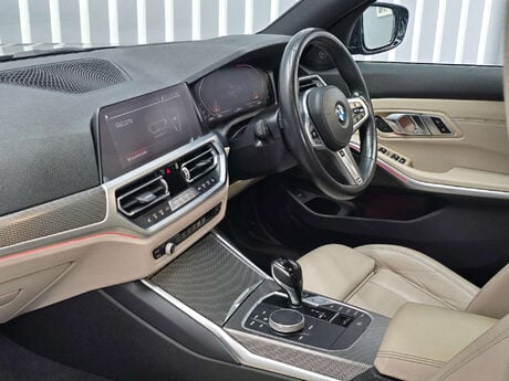 BMW 3 Series 3.0 330d M Sport Saloon 4dr Diesel Auto xDrive Euro 6 (s/s) (265 ps) 24