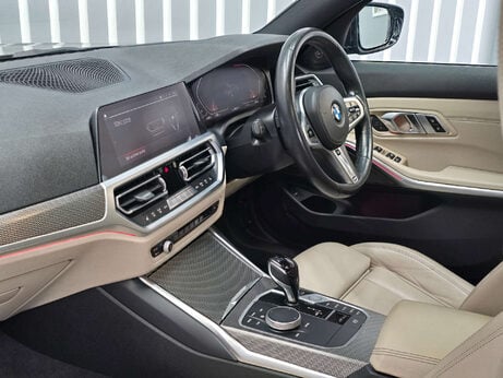 BMW 3 Series 3.0 330d M Sport Saloon 4dr Diesel Auto xDrive Euro 6 (s/s) (265 ps) 20