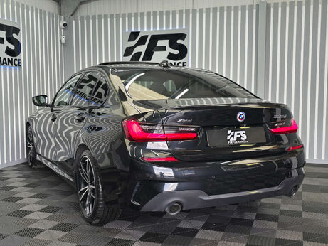 BMW 3 Series 3.0 330d M Sport Saloon 4dr Diesel Auto xDrive Euro 6 (s/s) (265 ps) 35