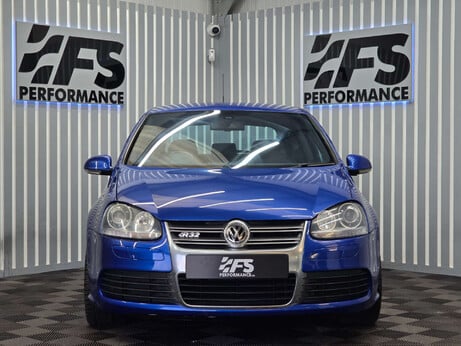 Volkswagen Golf 3.2 V6 R32 Hatchback 3dr Petrol DSG 4Motion (233 g/km, 247 bhp) 36