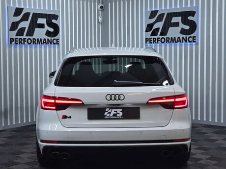 Audi S4 3.0 TFSI V6 Estate 5dr Petrol Tiptronic quattro Euro 6 (s/s) (354 ps) 29