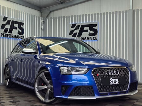 Audi RS4 4.2 FSI V8 Estate 5dr Petrol S Tronic quattro Euro 5 (450 ps) 1