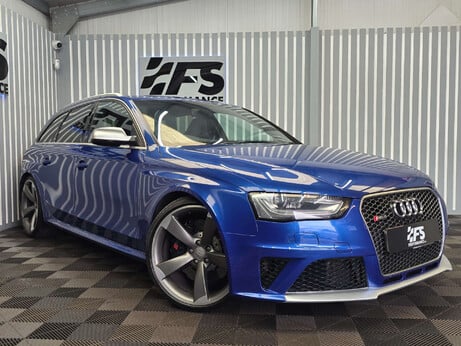 Audi RS4 4.2 FSI V8 Estate 5dr Petrol S Tronic quattro Euro 5 (450 ps) 23