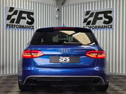 Audi RS4 4.2 FSI V8 Estate 5dr Petrol S Tronic quattro Euro 5 (450 ps) 31