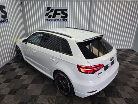 Audi RS3 2.5 TFSI Sportback 5dr Petrol S Tronic quattro Euro 6 (s/s) (400 ps) 16