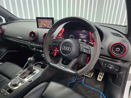 Audi RS3 2.5 TFSI Sportback 5dr Petrol S Tronic quattro Euro 6 (s/s) (400 ps) 40