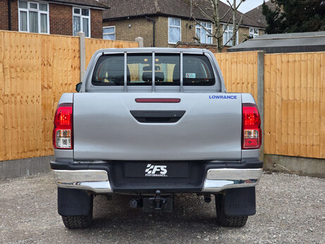 Toyota Hilux 2.4 D-4D Active Pickup Double Cab 4dr Diesel Manual 4WD Euro 6 (3.5t) (150 5