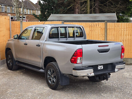 Toyota Hilux 2.4 D-4D Active Pickup Double Cab 4dr Diesel Manual 4WD Euro 6 (3.5t) (150 18