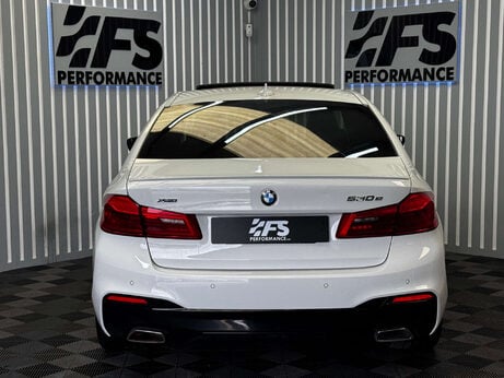 BMW 5 Series 2.0 530e 12kWh M Sport Saloon 4dr Petrol Plug-in Hybrid Auto xDrive Euro 6 17