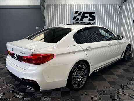 BMW 5 Series 2.0 530e 12kWh M Sport Saloon 4dr Petrol Plug-in Hybrid Auto xDrive Euro 6 35