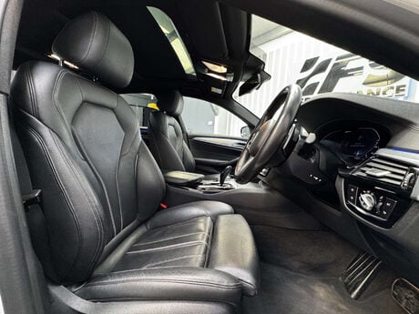 BMW 5 Series 2.0 530e 12kWh M Sport Saloon 4dr Petrol Plug-in Hybrid Auto xDrive Euro 6 7