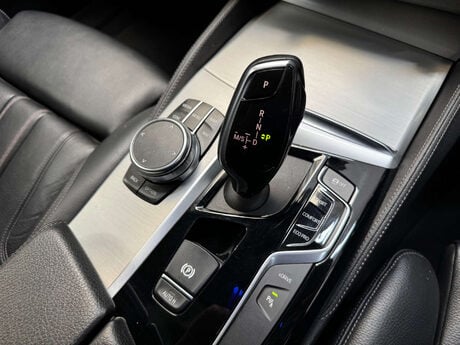 BMW 5 Series 2.0 530e 12kWh M Sport Saloon 4dr Petrol Plug-in Hybrid Auto xDrive Euro 6 26