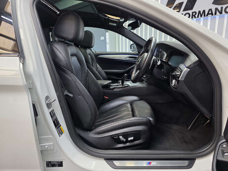 BMW 5 Series 2.0 530e 12kWh M Sport Saloon 4dr Petrol Plug-in Hybrid Auto xDrive Euro 6 34