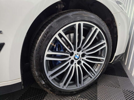 BMW 5 Series 2.0 530e 12kWh M Sport Saloon 4dr Petrol Plug-in Hybrid Auto xDrive Euro 6 21