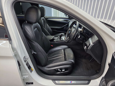 BMW 5 Series 2.0 530e 12kWh M Sport Saloon 4dr Petrol Plug-in Hybrid Auto xDrive Euro 6 16