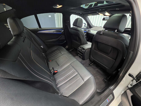 BMW 5 Series 2.0 530e 12kWh M Sport Saloon 4dr Petrol Plug-in Hybrid Auto xDrive Euro 6 15