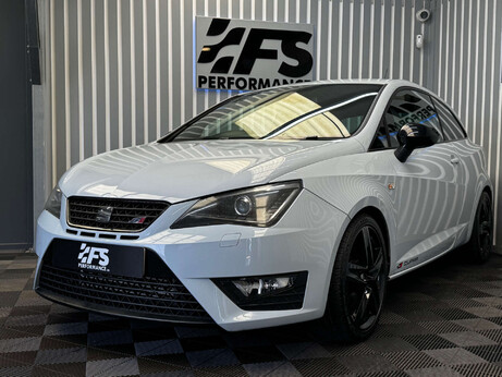 SEAT Ibiza 1.4 TSI Cupra Sport Coupe 3dr Petrol DSG Euro 5 (180 ps) 36