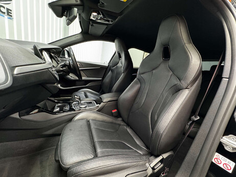 BMW 1 Series 2.0 M135i Hatchback 5dr Petrol Auto xDrive Euro 6 (s/s) (306 ps) 30