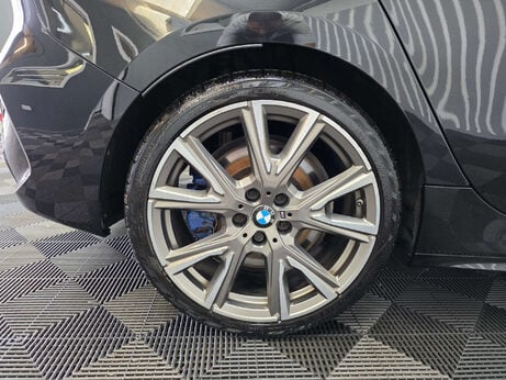 BMW 1 Series 2.0 M135i Hatchback 5dr Petrol Auto xDrive Euro 6 (s/s) (306 ps) 30