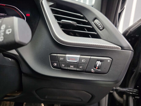 BMW 1 Series 2.0 M135i Hatchback 5dr Petrol Auto xDrive Euro 6 (s/s) (306 ps) 25