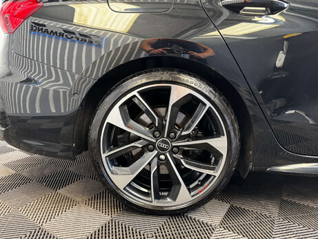 Audi S3 2.0 TFSI Vorsprung Saloon 4dr Petrol S Tronic quattro Euro 6 (s/s) (310 ps) 9