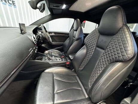 Audi RS3 2.5 TFSI Audi Sport Edition Saloon 4dr Petrol S Tronic quattro Euro 6 (s/s) 18
