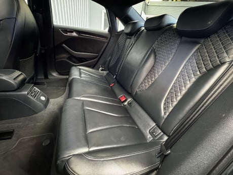 Audi RS3 2.5 TFSI Audi Sport Edition Saloon 4dr Petrol S Tronic quattro Euro 6 (s/s) 23