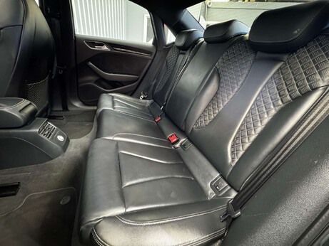 Audi RS3 2.5 TFSI Audi Sport Edition Saloon 4dr Petrol S Tronic quattro Euro 6 (s/s) 19