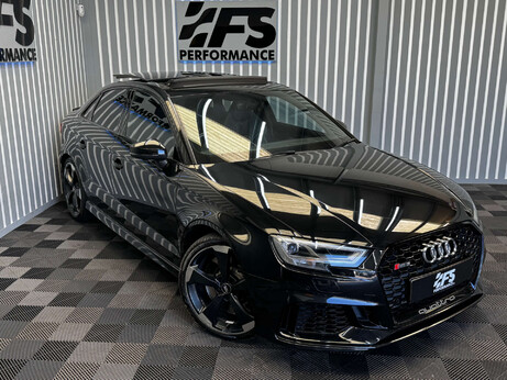Audi RS3 2.5 TFSI Audi Sport Edition Saloon 4dr Petrol S Tronic quattro Euro 6 (s/s) 42