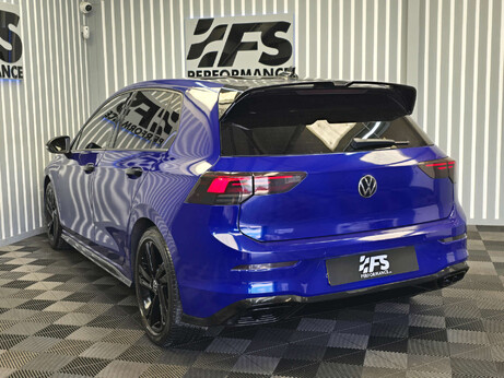 Volkswagen Golf 1.5 eTSI MHEV R-Line Hatchback 5dr Petrol Hybrid DSG Euro 6 (s/s) (150 ps) 26