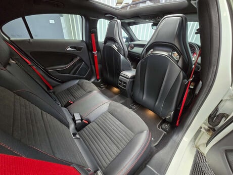 Mercedes-Benz A Class 2.0 A45 AMG (Premium) Hatchback 5dr Petrol SpdS DCT 4MATIC Euro 6 (s/s) (38 16