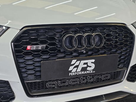 Audi RS6 4.0 TFSI V8 Performance Estate 5dr Petrol Tiptronic quattro Euro 6 (s/s) (6 52