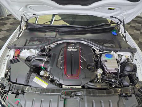Audi RS6 4.0 TFSI V8 Performance Estate 5dr Petrol Tiptronic quattro Euro 6 (s/s) (6 51