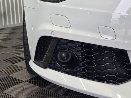 Audi RS6 4.0 TFSI V8 Performance Estate 5dr Petrol Tiptronic quattro Euro 6 (s/s) (6 53