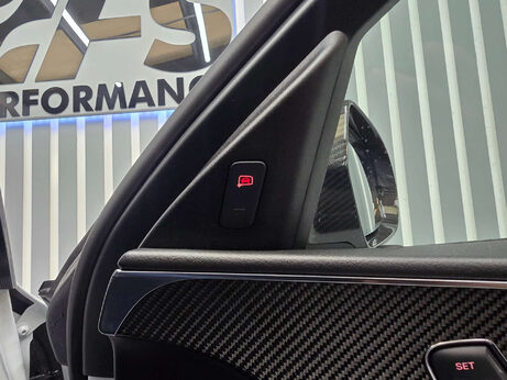 Audi RS6 4.0 TFSI V8 Performance Estate 5dr Petrol Tiptronic quattro Euro 6 (s/s) (6 8