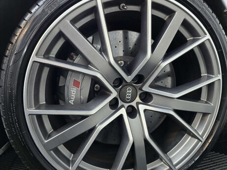 Audi RS6 4.0 TFSI V8 Performance Estate 5dr Petrol Tiptronic quattro Euro 6 (s/s) (6 33