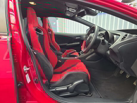 Honda Civic 2.0 i-VTEC Type R GT Hatchback 5dr Petrol Manual Euro 6 (s/s) (310 ps) 38