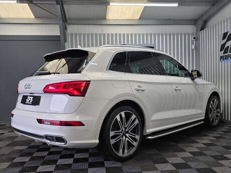 Audi SQ5 3.0 TFSI V6 SUV 5dr Petrol Tiptronic quattro Euro 6 (s/s) (354 ps) 38