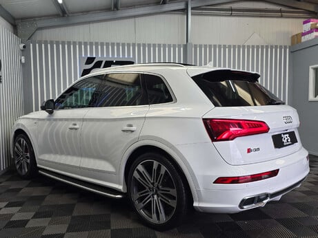 Audi SQ5 3.0 TFSI V6 SUV 5dr Petrol Tiptronic quattro Euro 6 (s/s) (354 ps) 32