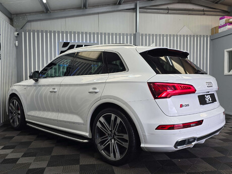 Audi SQ5 3.0 TFSI V6 SUV 5dr Petrol Tiptronic quattro Euro 6 (s/s) (354 ps) 4