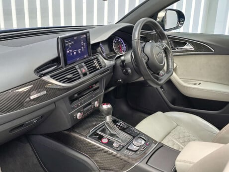 Audi RS6 4.0 TFSI V8 Estate 5dr Petrol Tiptronic quattro Euro 6 (s/s) (560 ps) 35