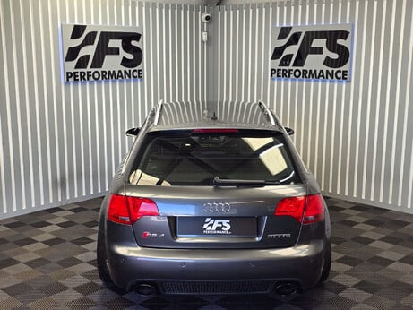Audi RS4 4.2 Estate 5dr Petrol Manual quattro (326 g/km, 415 bhp) 11
