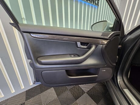 Audi RS4 4.2 Estate 5dr Petrol Manual quattro (326 g/km, 415 bhp) 18